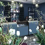 Hotel Maison Breguet