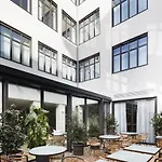 Hotel Maison Breguet 5*