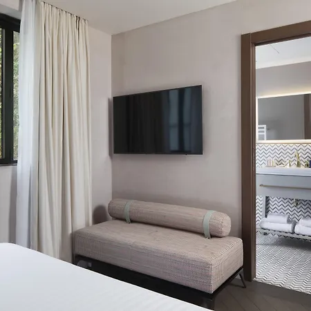 Maison Breguet 5*