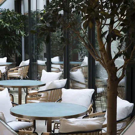 Maison Breguet Hotel 5*