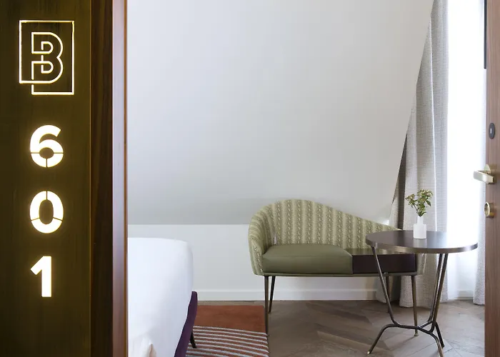 Maison Breguet 5* Paris