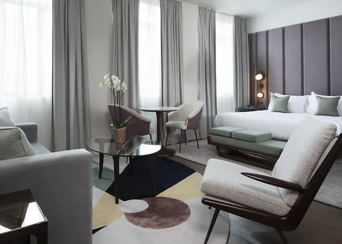 Maison Breguet 5* Paris